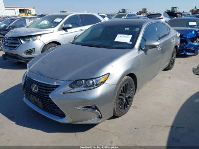 Lexus Es Image 15