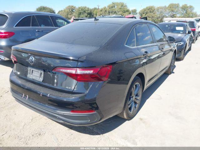 Volkswagen Jetta 1.5t Se Image 10