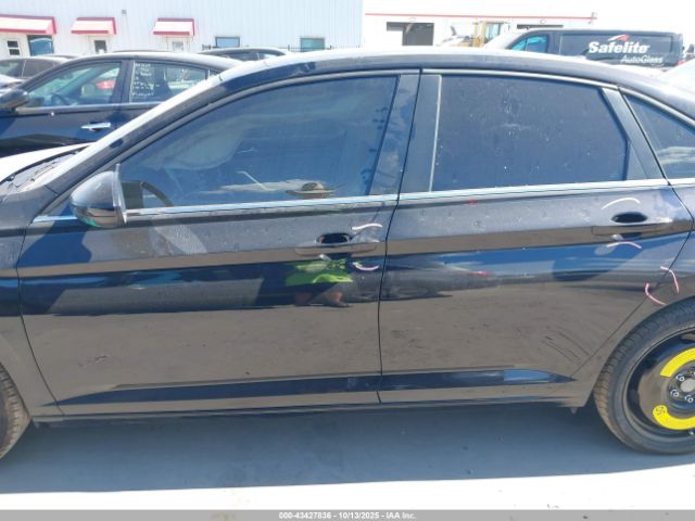 Volkswagen Jetta 1.5t Se Image 7