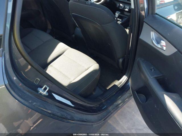 Kia Forte Lxs Image 4