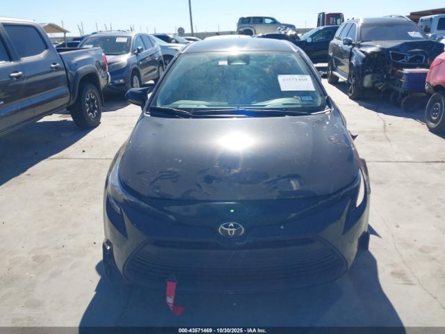 Toyota Corolla Le Image 5