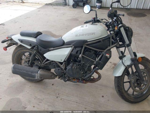 Kawasaki El450 C Image 10