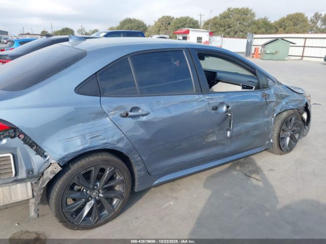 Toyota Corolla Hybrid Le Image 15
