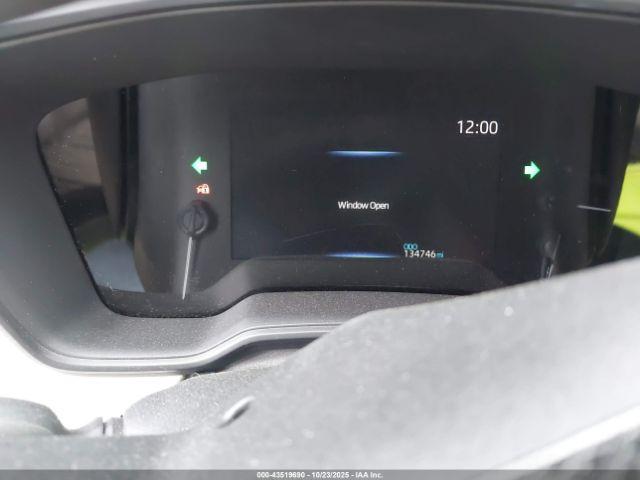 Toyota Corolla Hybrid Le Image 3