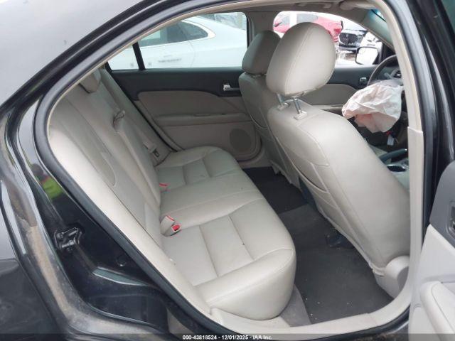 Ford Fusion Se Image 8