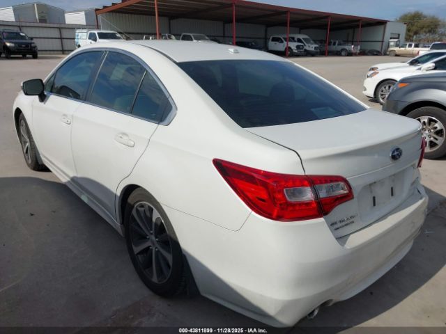 Subaru Legacy 2.5i Limited Image 13