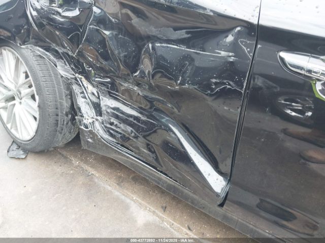 Genesis G70 2.0t Rwd Image 12