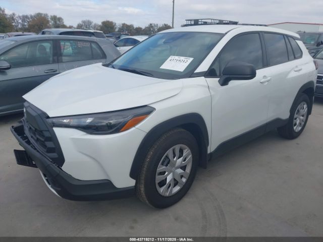 Toyota Corolla L Image 2