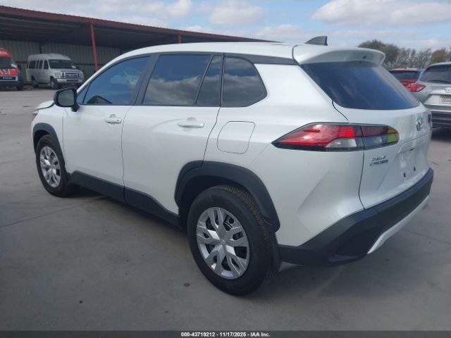 Toyota Corolla L Image 3