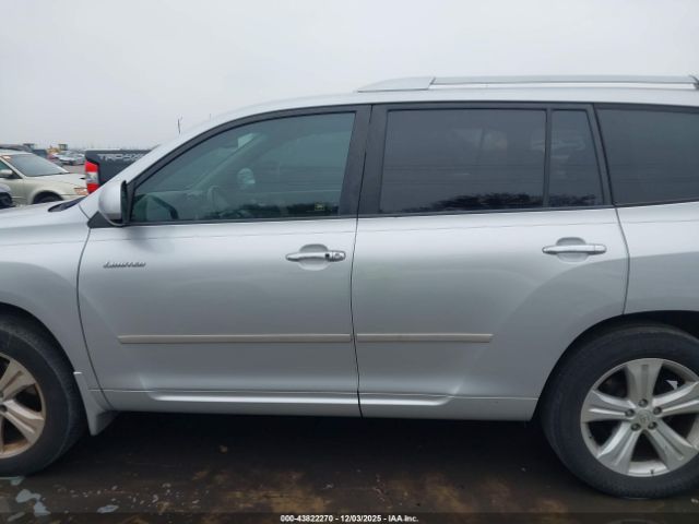 Toyota Highlander Limited Image 14