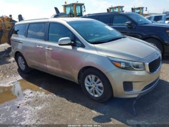  Salvage Kia Sedona