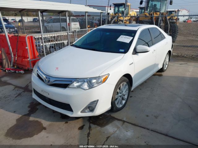 Toyota Camry Xle Image 6