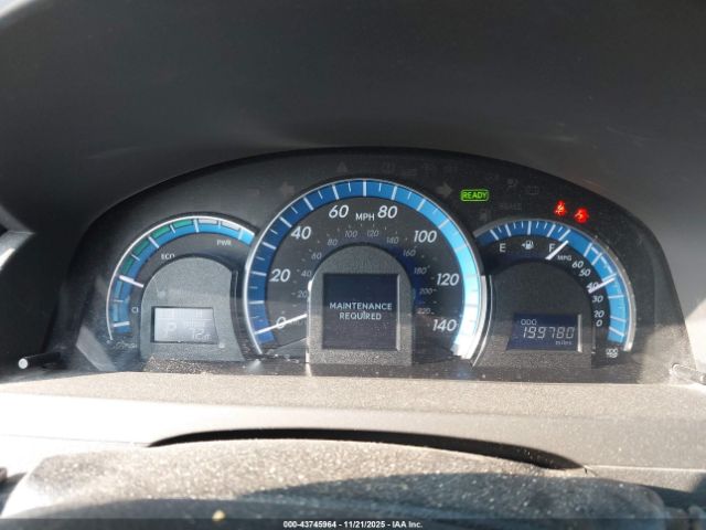 Toyota Camry Xle Image 3