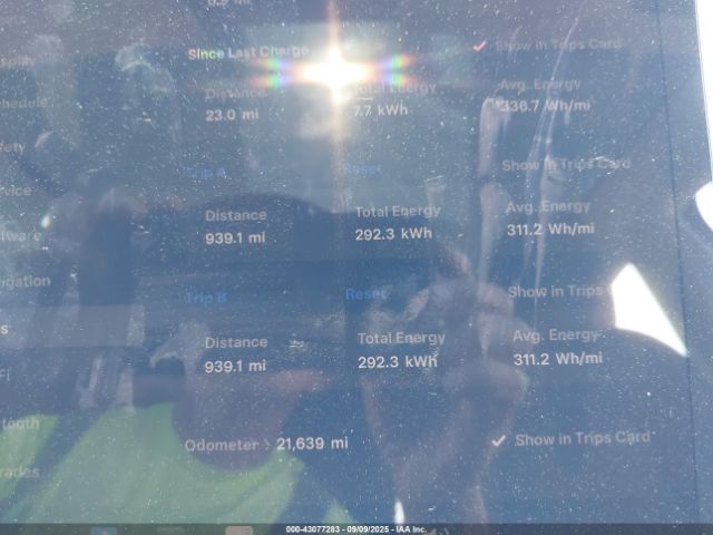 Tesla Model Y Long Range Dual Motor All-wheel Drive Image 20