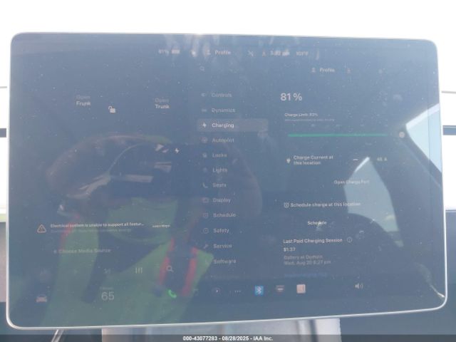 Tesla Model Y Long Range Dual Motor All-wheel Drive Image 17