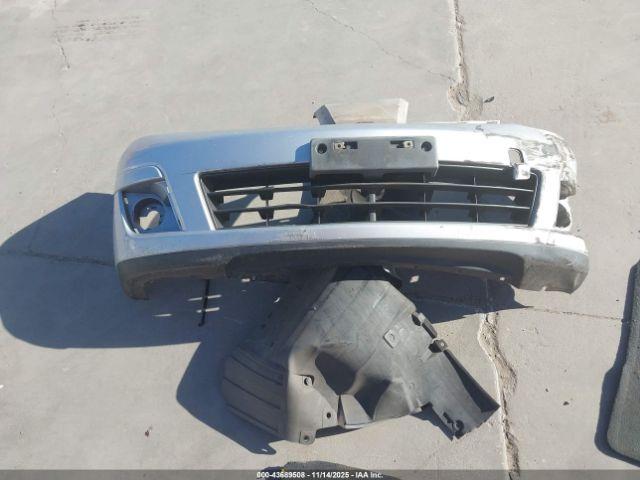 Nissan Versa 1.8s Image 5