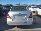 Nissan Versa 1.8s Image 2
