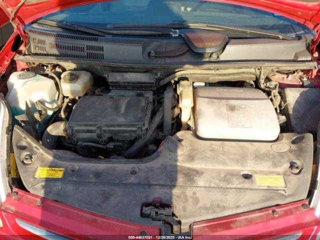 Toyota Prius Touring Image 9