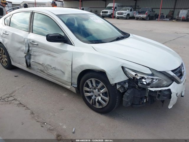 Nissan Altima 2.5 S Image 6