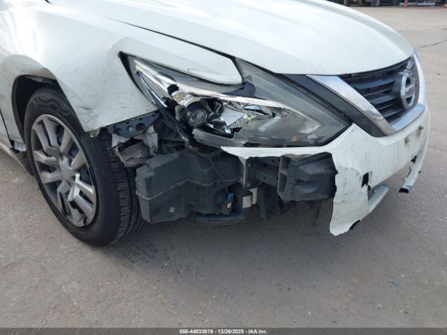 Nissan Altima 2.5 S Image 11