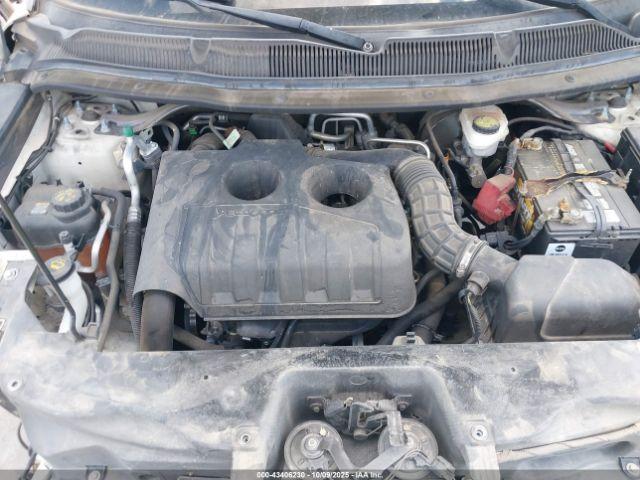 Ford Explorer Xlt Image 10