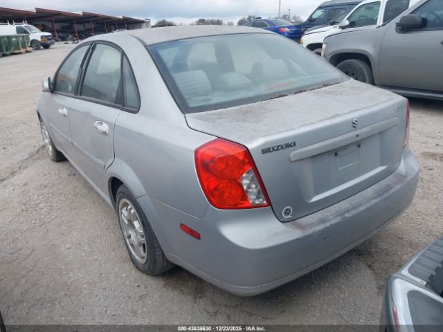 Suzuki Forenza Convenience Image 11