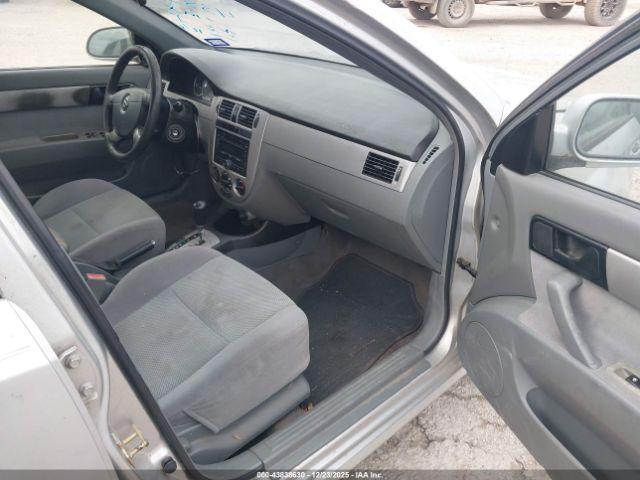 Suzuki Forenza Convenience Image 2