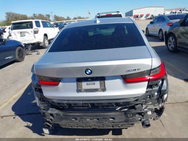 BMW 3 Series Image 13