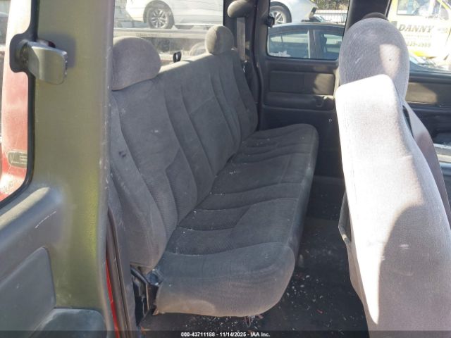 Chevrolet Silverado 1500 Ls Image 9