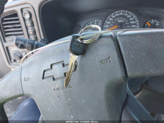 Chevrolet Silverado 1500 Ls Image 4