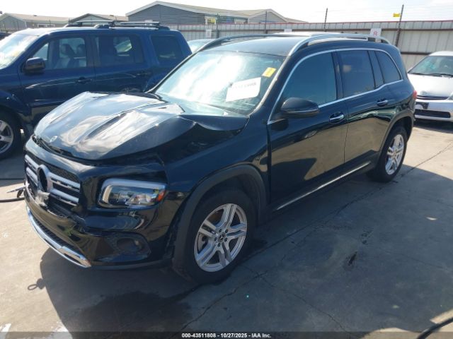 Mercedes-Benz GLB Image 6