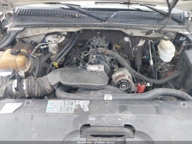 Chevrolet Silverado 2500 Ls Image 13