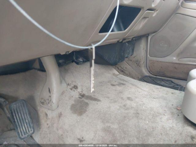 Chevrolet Silverado 2500 Ls Image 5