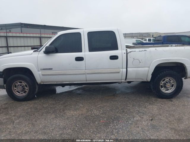 Chevrolet Silverado 2500 Ls Image 16