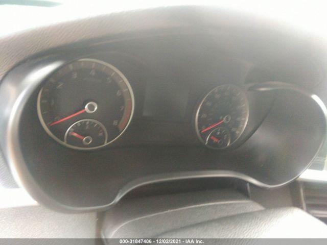 Kia Optima Lx Image 9