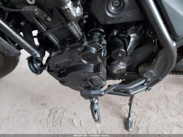 Honda Cmx1100 D Image 9