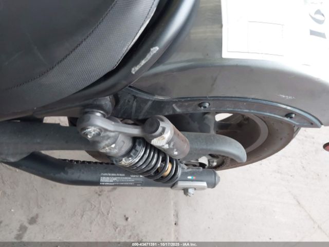 Honda Cmx1100 D Image 10