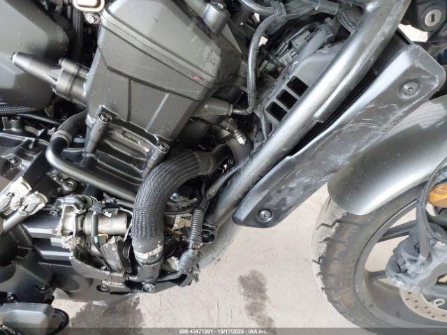 Honda Cmx1100 D Image 2