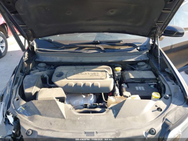 Jeep Cherokee Latitude Fwd Image 2