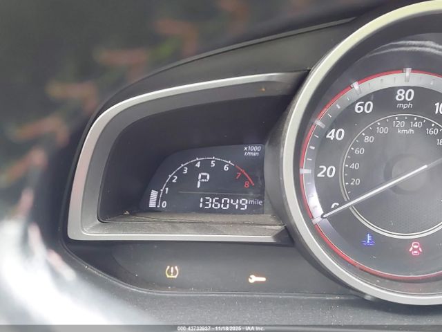 Mazda Mazda3 I Touring Image 2