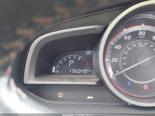 Mazda Mazda3 I Touring Image 2