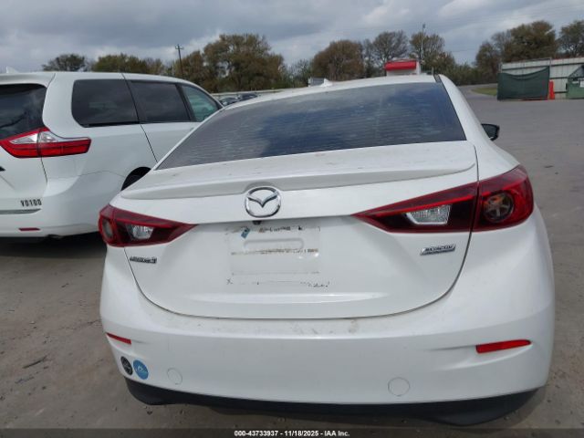 Mazda Mazda3 I Touring Image 16