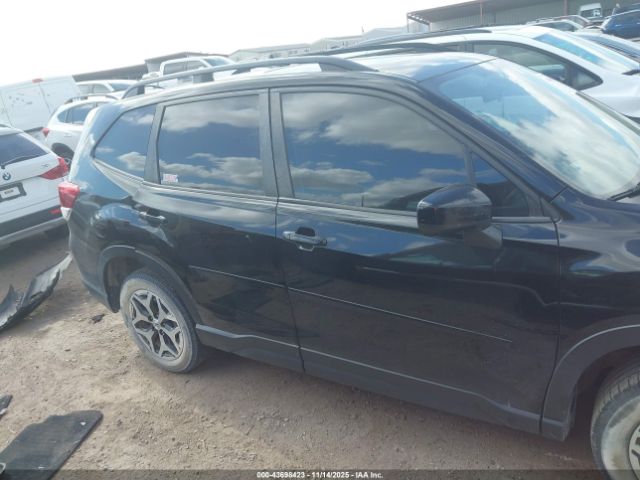 Subaru Forester Premium Image 2