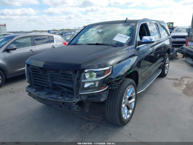 Chevrolet Suburban Premier Image 10