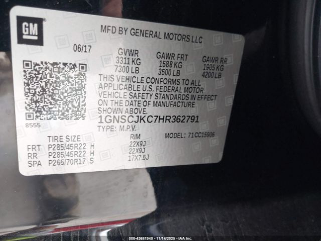 Chevrolet Suburban Premier Image 9