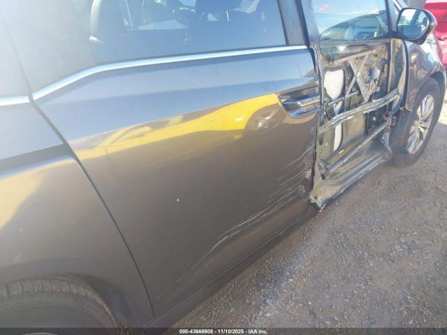 Honda Odyssey Ex-l Image 7