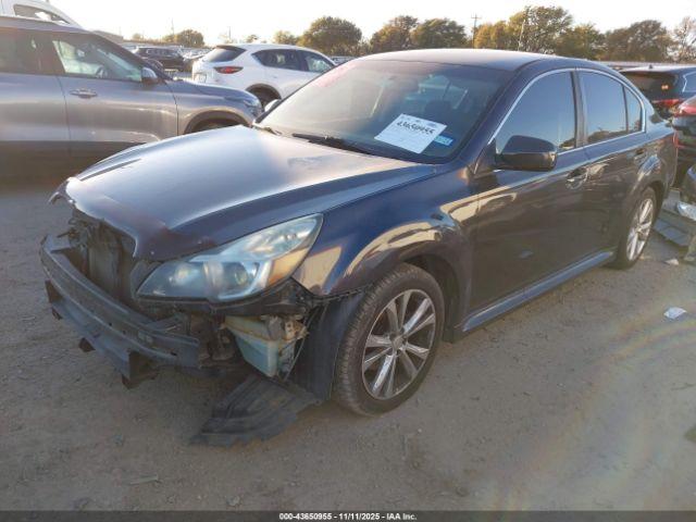 Subaru Legacy 2.5i Premium Image 13