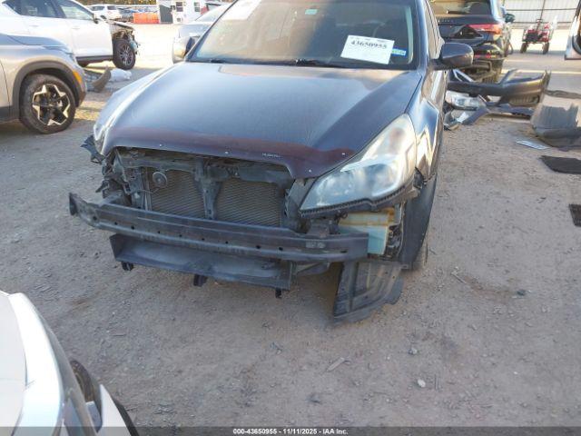 Subaru Legacy 2.5i Premium Image 9