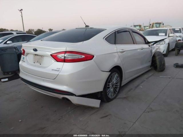 Ford Fusion Se Image 3