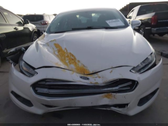 Ford Fusion Se Image 10